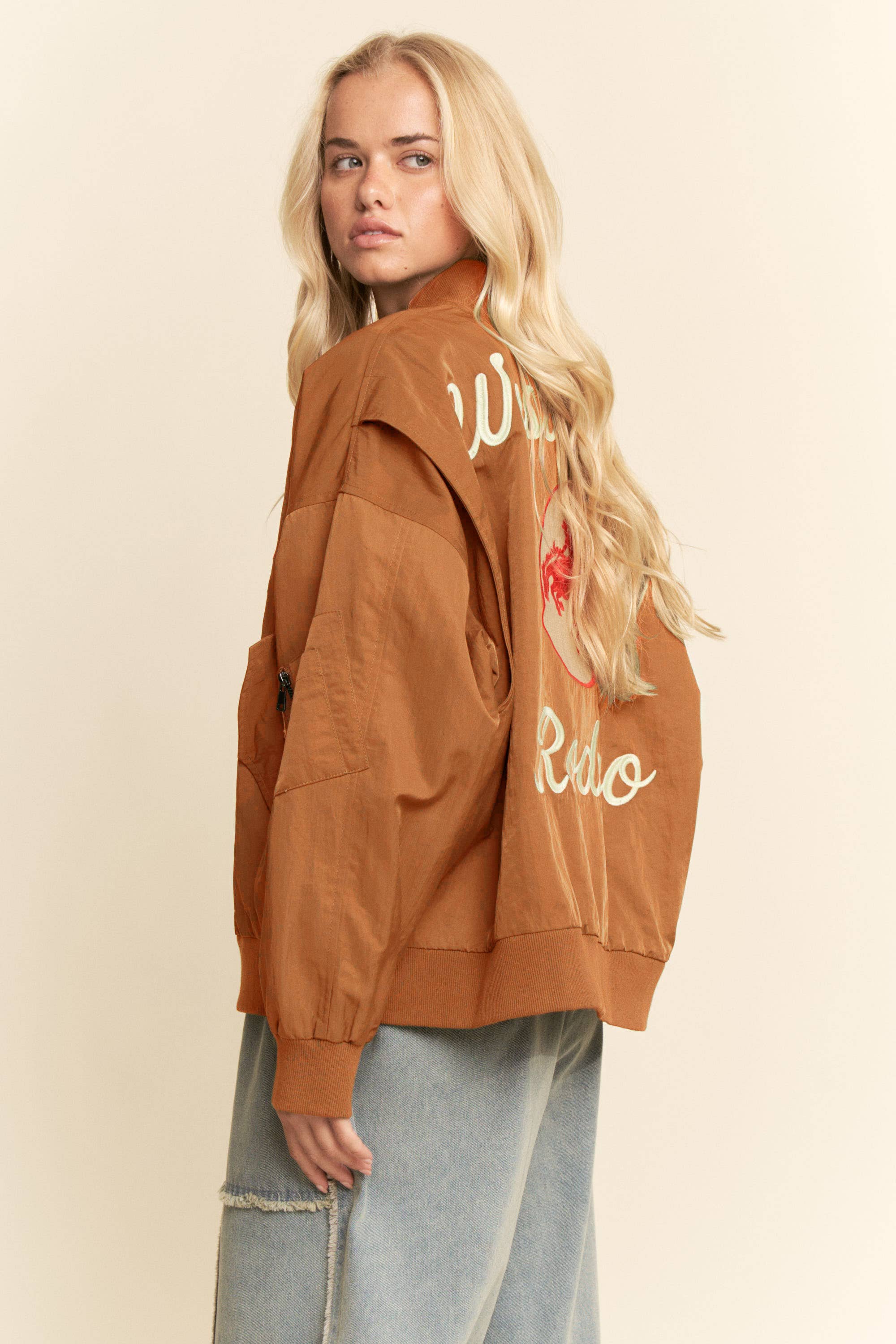 WEST COAST RODEO EMBROIDERED BOMBER JACKET: Pink / L