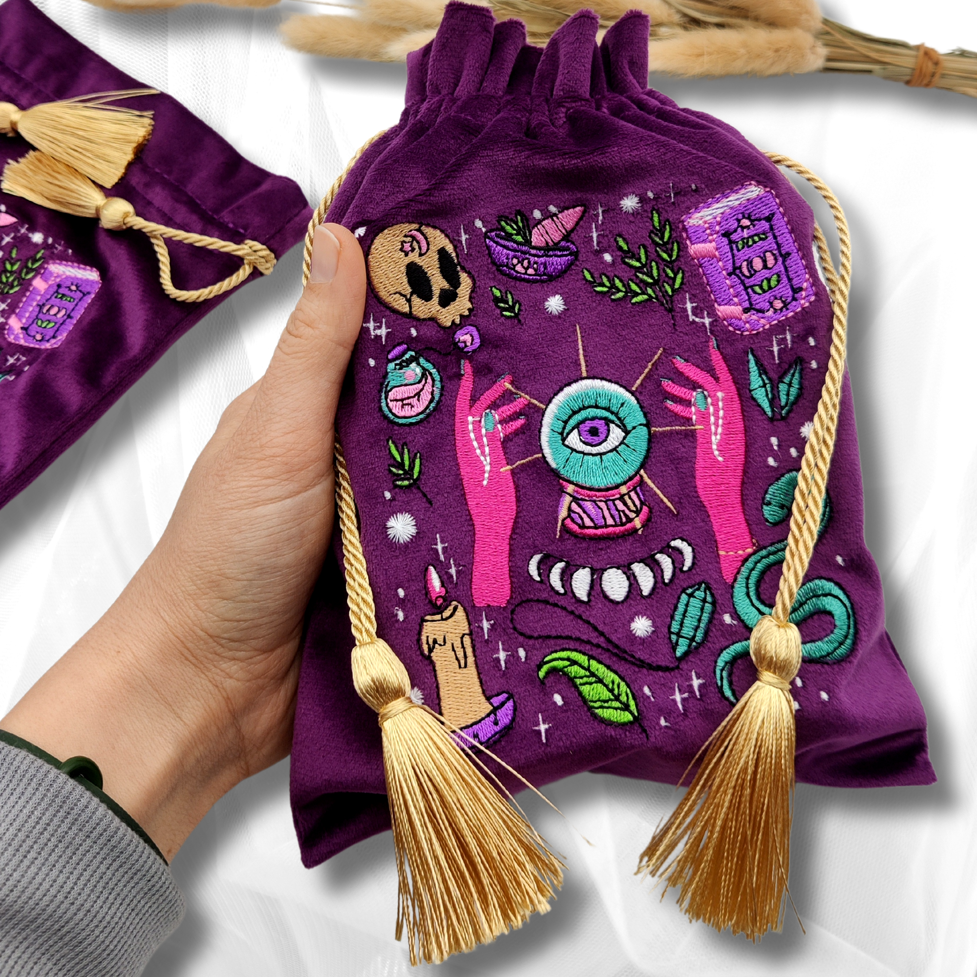 LA MUCI DESIGN - Purple Velvet Tarot Bag – Mystical Embroidered Pouch